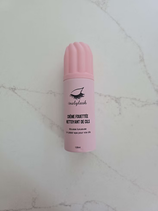 Nettoyant cils crème fouetté