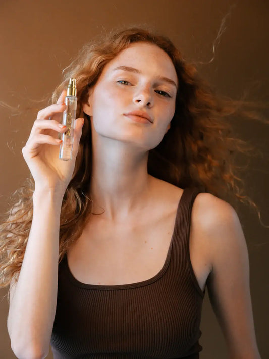 AURA Parfum pour cheveux - Hadaka